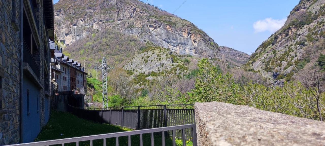 El Llano De Escarrilla - Tucasaenlospirineos Kültér fotó